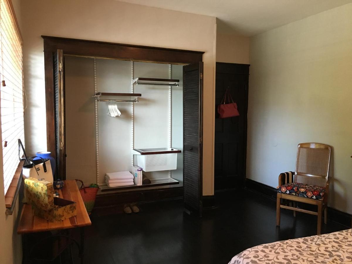 Private Room In The Heart Of Little Havana マイアミ エクステリア 写真