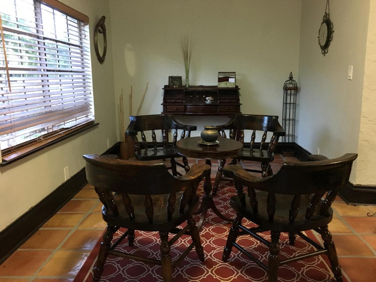 Private Room In The Heart Of Little Havana マイアミ エクステリア 写真