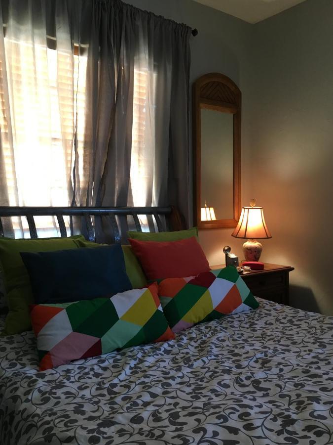 Private Room In The Heart Of Little Havana マイアミ エクステリア 写真